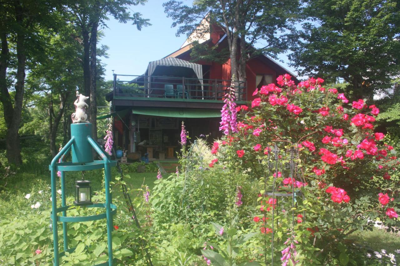 Country Inn Canadian House Myoko Exteriör bild